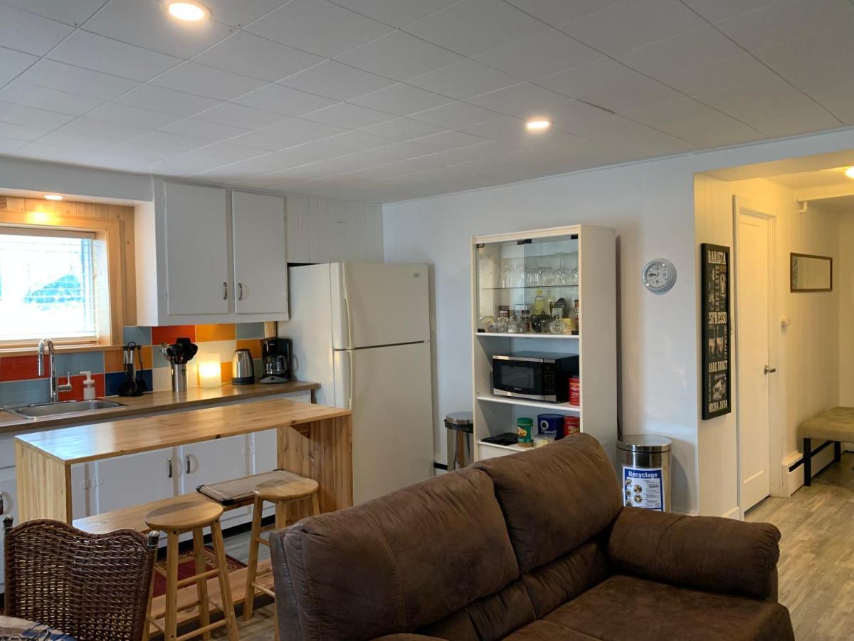 Appartement Chez Léon Grandes-Bergeronnes Kültér fotó